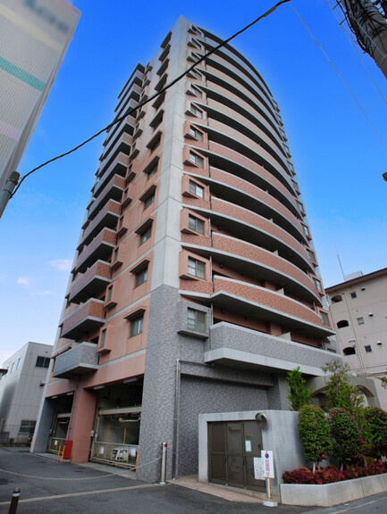 ファミール江坂アイ・スタイルの外観