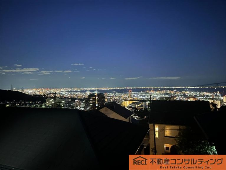 神戸市灘区大月台　中古戸建の展望
