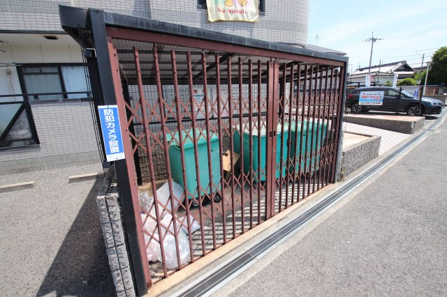 【その他共用部分】 | ヴィレヂ泉ヶ丘 | 敷地内ゴミ捨場