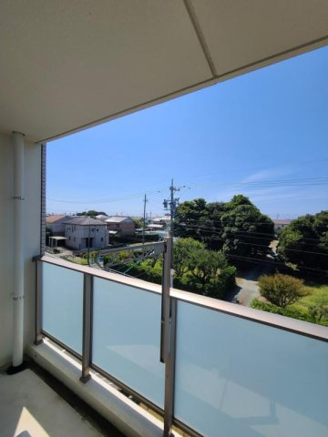 インテグラEの展望|※写真は他号室です