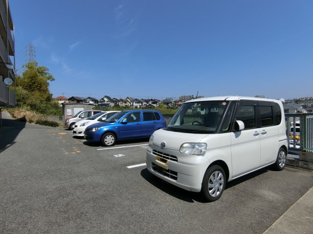 【駐車場】 | Breeze court