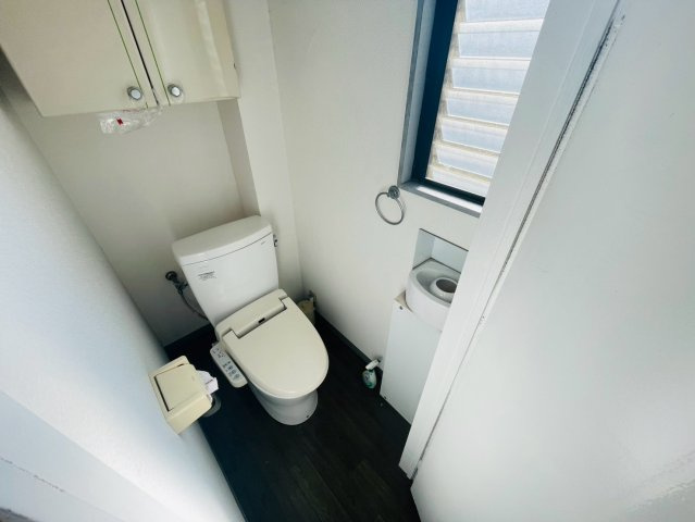緑区大清水貸店舗事務所のトイレ