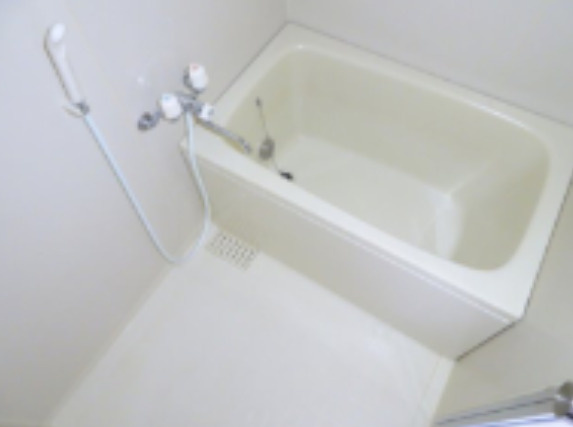調布市佐須町４丁目のアパートの浴室