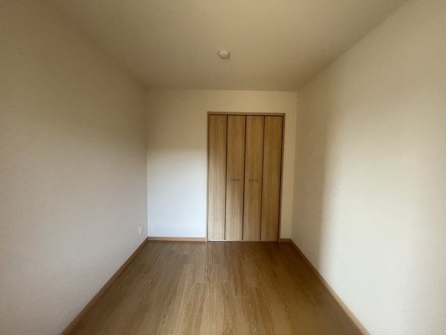 レジデンス　アルファベットの洋室