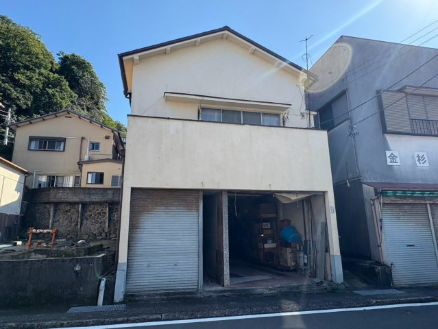 伊東市一棟アパートの外観