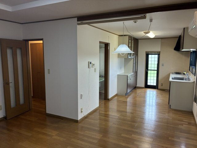 宇土市野鶴町の中古一戸建の居間・リビング