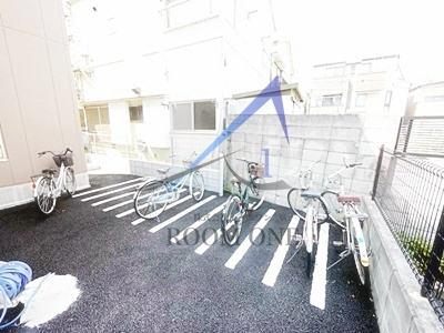 アンプルールフェール十条のその他共用部分|駐輪場です。
