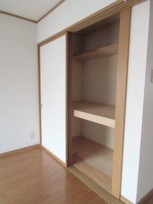 ロイヤルパレス徳倉の収納