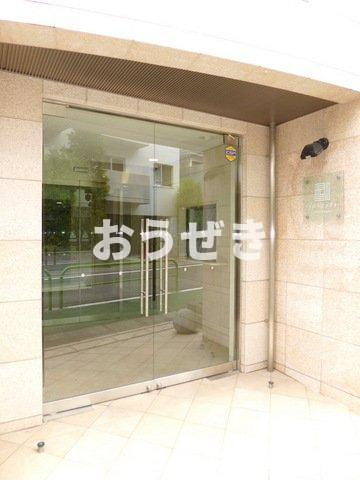ジョイシティ駒沢大学のエントランス