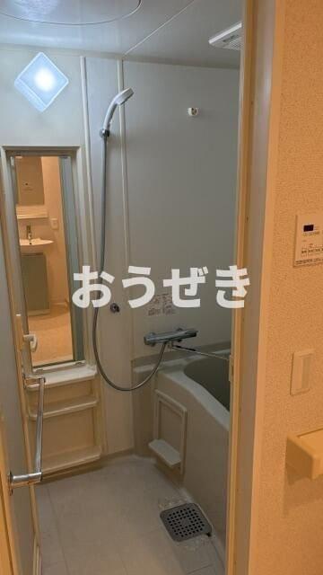 ジョイシティ駒沢大学の浴室