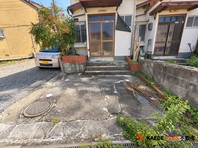 大津市黒津１丁目の駐車場