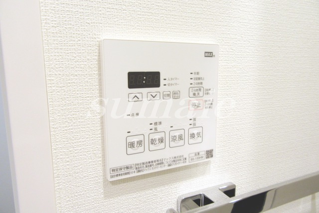 エストゥルース新小岩の内装|給湯パネルです。