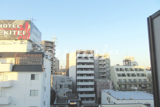 エストゥルース新小岩の展望|バルコニーからの景色です。