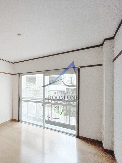 アーバンコート西小岩の居間・リビング|洋室のお部屋です。