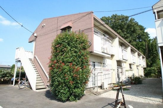 ピュアタウン上新井B棟の外観