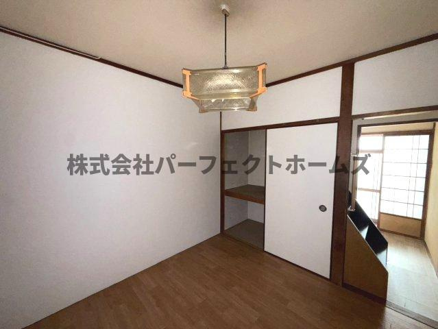 池田2丁目テラスハウス　賃貸の洋室|コンパクトで使いやすい洋室です
