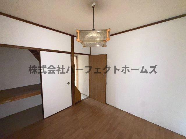 池田2丁目テラスハウス　賃貸の内装|きれいな内装です