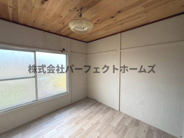 池田2丁目テラスハウス　賃貸の寝室|使い勝手のいい寝室です