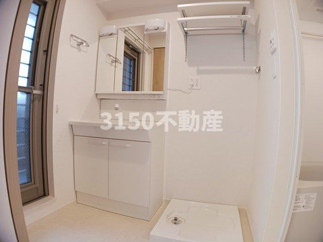 ＳＡＴＵＫＩの洗面所|忙しい朝には欠かせない洗面所です