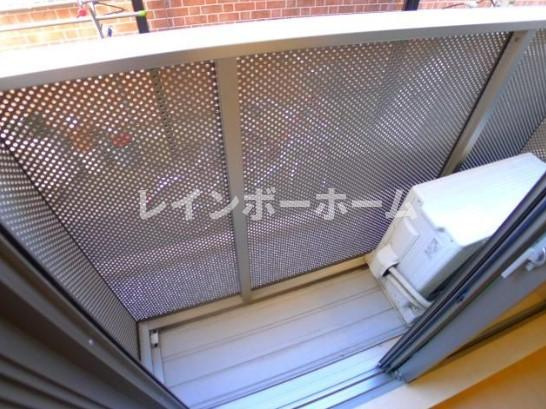 アムール結【仲介手数料：50％OFF】対象物件！のバルコニー|開放的で明るい空間を演出してくれるバルコニーです