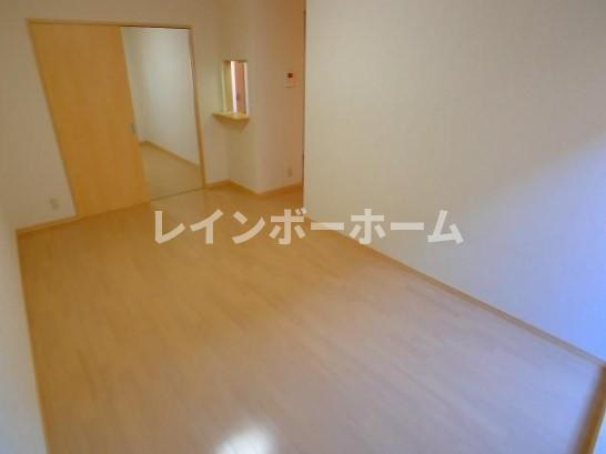 アムール結【仲介手数料：50％OFF】対象物件！の居間・リビング|ゆったり過ごせる居間です