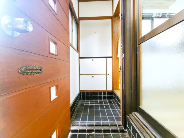 【玄関】 | メイプル池尻