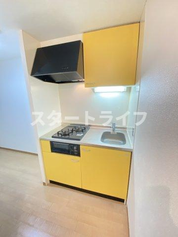 大阪市淀川区十三本町３丁目の賃貸マンションのキッチン
