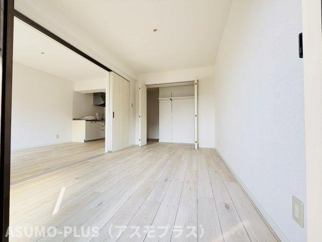 太宰府市朱雀１丁目の賃貸マンションの洋室