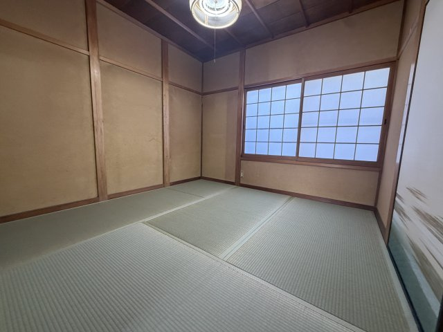 大塩戸建ての寝室