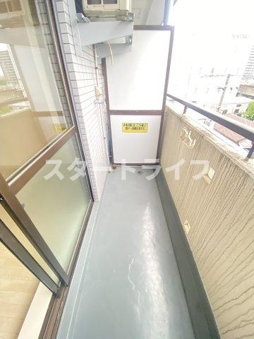 大阪市淀川区野中北１丁目の賃貸マンションのバルコニー
