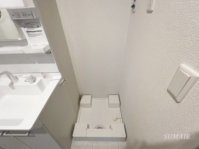グラナーデ東尾久Ⅱの設備|洗濯機置き場です★
