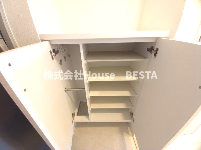 Alivis神戸駅前の収納