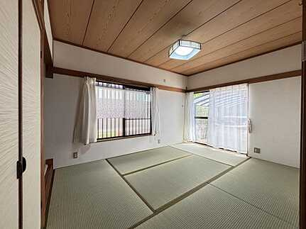 安佐北区三入東2丁目の和室