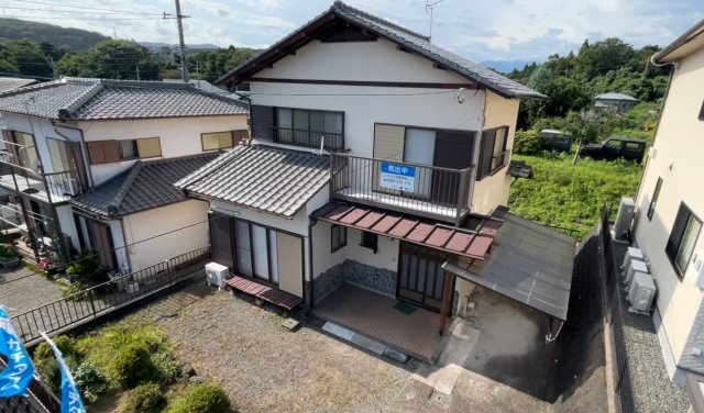 売中古戸建　富士宮市外神の前面道路含む現地写真