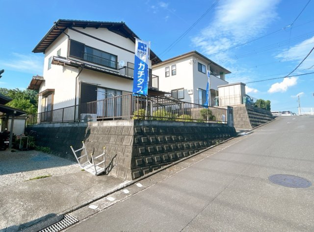 売中古戸建　富士宮市外神の前面道路含む現地写真