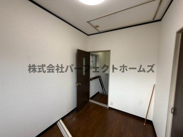 石津南町戸建　賃貸の居間・リビング|こちらの居間で趣味の時間をお楽しみください