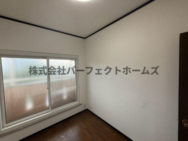 石津南町戸建　賃貸の寝室|使い勝手のいい寝室です