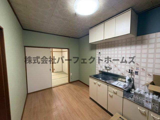 マンション島村の居間・リビング|使いやすいリビングです