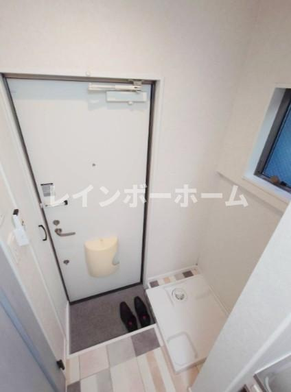 ルミノッソⅤの玄関