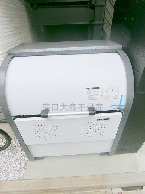 インベスト蒲田East7のその他共用部分|ゴミ捨てBOX