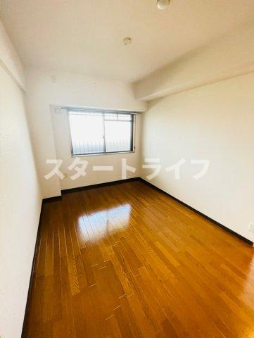 大阪市淀川区三国本町２丁目の賃貸マンションの収納