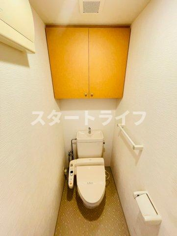 大阪市淀川区三国本町２丁目の賃貸マンションのトイレ