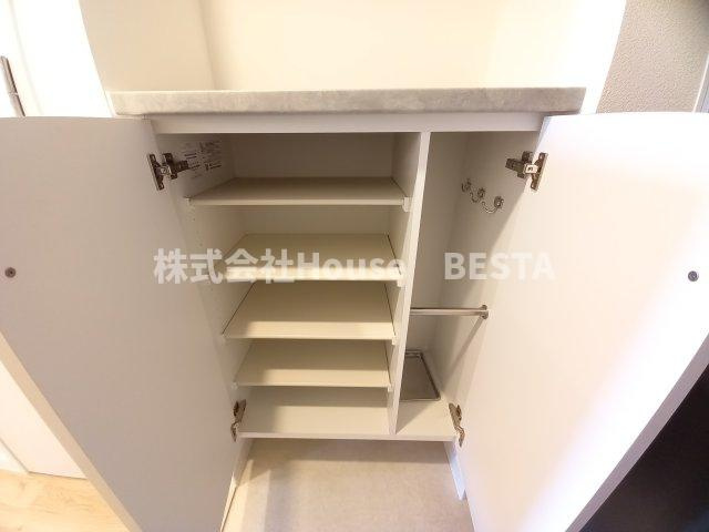 Alivis神戸駅前の収納