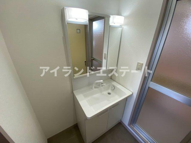 バスクコート　礼金0　駅近　1フロア1住戸　高層階の洗面所