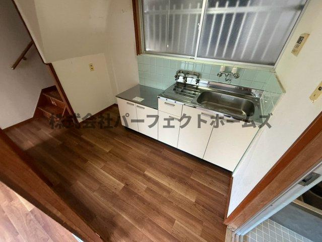 池田南町戸建　賃貸のキッチン|キッチンでお料理をお楽しみください