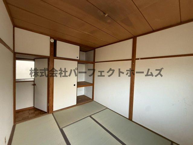 池田南町戸建　賃貸の和室|和室があれば、来客や子供用のスペースとして活躍します
