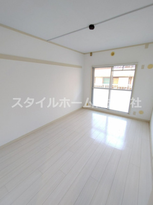 【洋室】 | カメリア栄