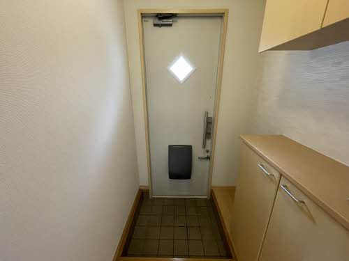 ビブレ神山の玄関