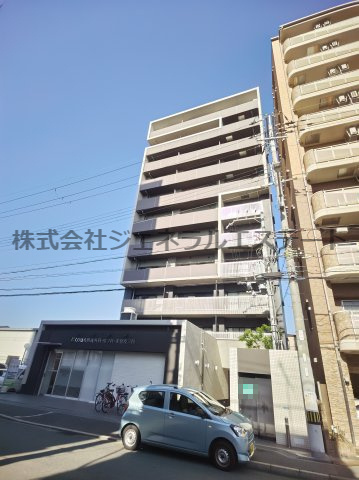 PRESTANCE香里の外観
