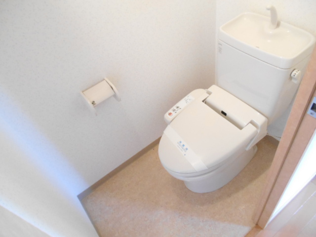 ソレイユ曽根東町のトイレ